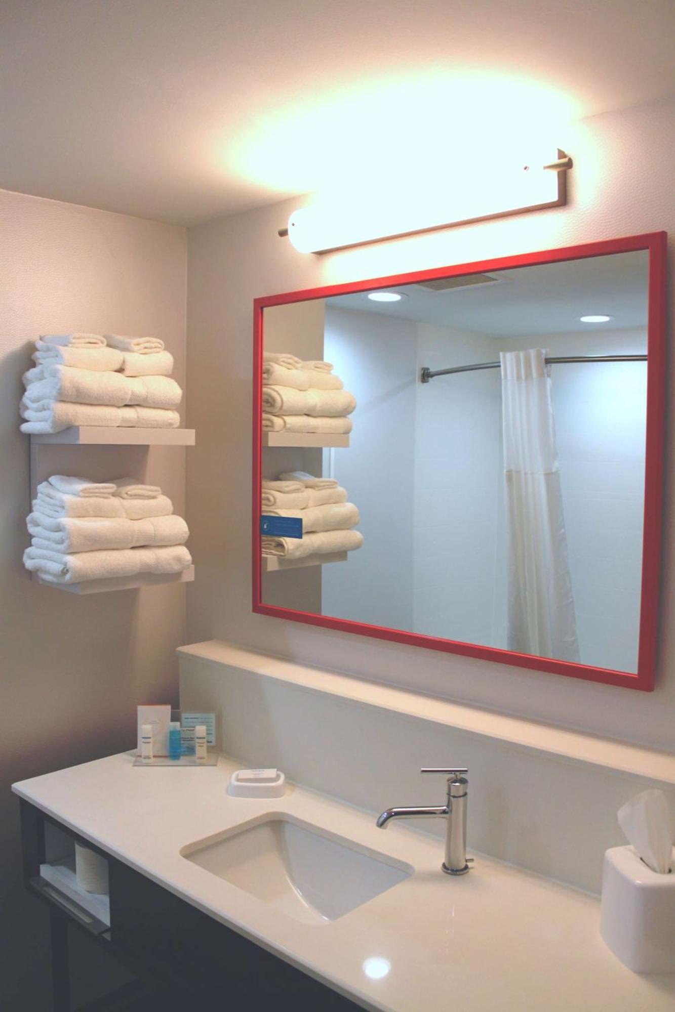 Hampton Inn Forsyth Extérieur photo